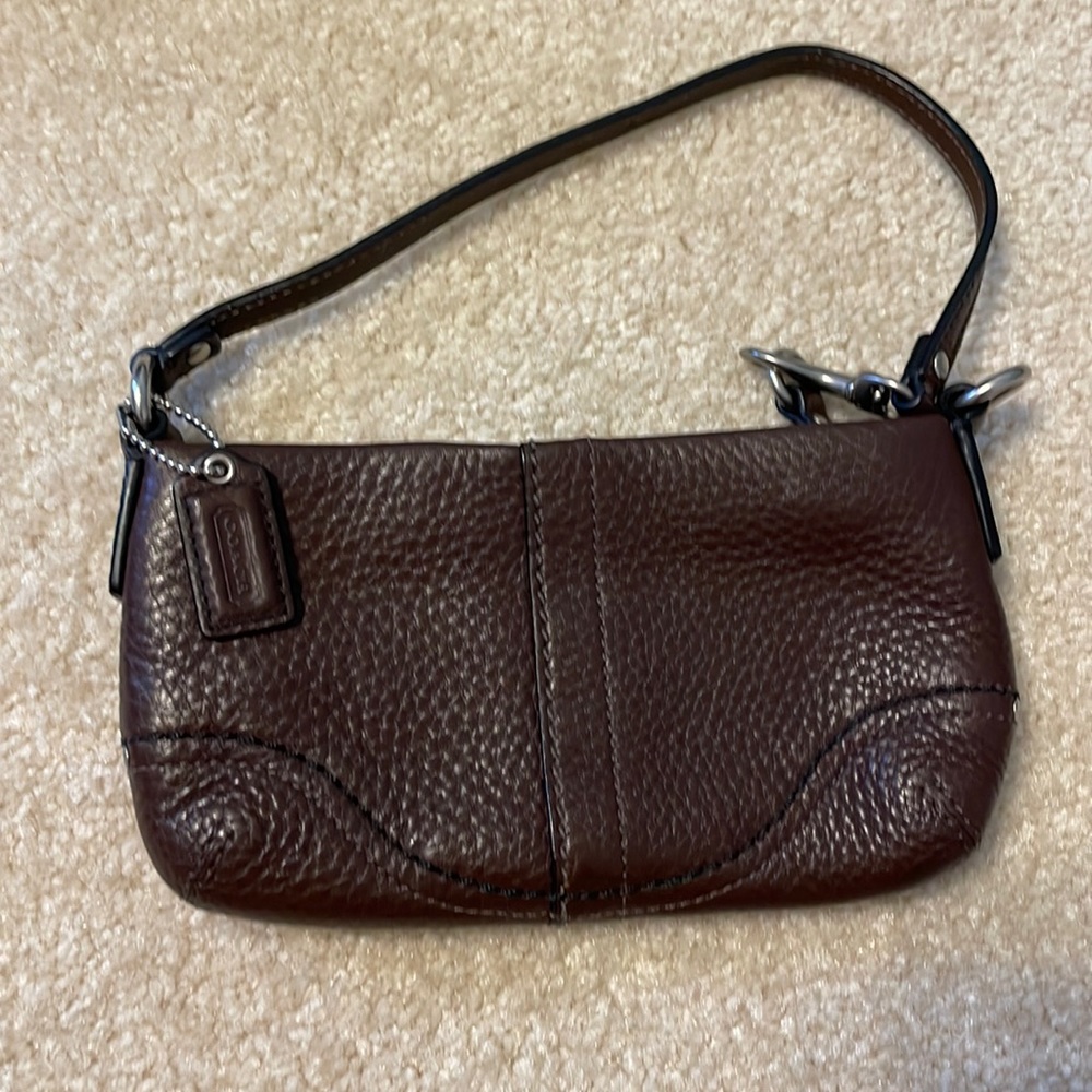 Coach, brown, wristlet
